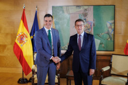 Feij&oacute;o exigir&aacute; hoy a S&aacute;nchez paralizar la moci&oacute;n de Pamplona y reconsiderar la decisi&oacute;n en Telef&oacute;nica