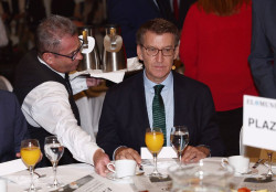 Feij&oacute;o insiste en un "nuevo marco" con el Gobierno y espera que "pronto" se pueda anunciar un nuevo acuerdo