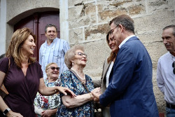 Feij&oacute;o llama al "cambio" desde Os Peares (Orense), su aldea natal: "No defraudar&eacute; a los espa&ntilde;oles"