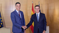 Feij&oacute;o ofrece a S&aacute;nchez una legislatura de dos a&ntilde;os en la que se cumplan 6 pactos de Estado y S&aacute;nchez le responde "No es No" que ya tiene pacto con Puigdemont