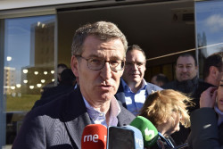 Feij&oacute;o pide disculpas a Macron por el "desaire" de Aragon&egrave;s al himno y censura que S&aacute;nchez lo tolere
