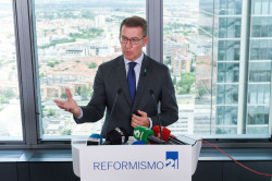 Feij&oacute;o pide recuperar  " estabilidad y  credibilidad": Espa&ntilde;a necesita normalidad pol&iacute;tica