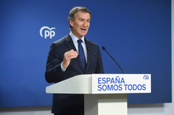 Feij&oacute;o propone un `Plan Valencia` para la reconstrucci&oacute;n e insiste en la declaraci&oacute;n de emergencia nacional