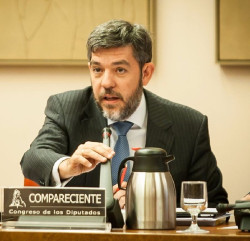 Feij&oacute;o recupera a Alberto Nadal, exalto cargo de Rajoy, como responsable de Econom&iacute;a del PP y Bravo llevar&aacute; Hacienda