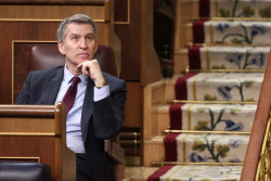 Feij&oacute;o reta a S&aacute;nchez a presentar ya unos Presupuestos: "Es el primer punto de cualquier plan de Defensa"