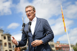Feij&oacute;o ve una "anomal&iacute;a democr&aacute;tica" que el PSOE de S&aacute;nchez acepte la comparecencia de fiscales en el Congreso