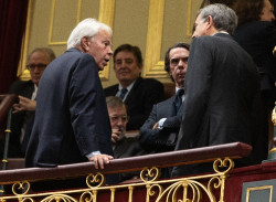 Felipe Gonz&aacute;lez admite que todav&iacute;a duda si hizo lo correcto al no ordenar la voladura de la c&uacute;pula de ETA