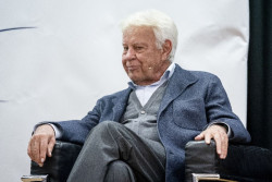 Felipe Gonz&aacute;lez cree que el fiscal general del Estado debe dimitir: "Al servicio del Gobierno estaba con Franco"