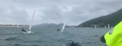 Fernando y David Sales, l&iacute;deres provisionales del Campeonato de Cantabria de Vaurien y Carlos Casanueva en clase ILCA 6