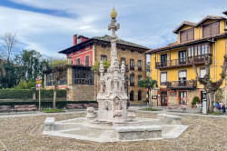 Finalizan los trabajos de restauración de la Fuente de los Tres Caños en Comillas