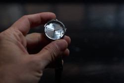 F&iacute;sicos dicen que el cambio de hora adapta la actividad humana a la naturaleza, pero difieren sobre si ahorra energ&iacute;a