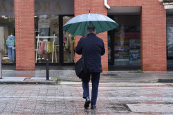 Fr&iacute;o, nieve, viento, olas, lluvia o tormentas ponen este s&aacute;bado en riesgo a gran parte de la mitad norte peninsular