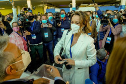 Gamarra apuesta por un PP "fuerte, unido y plural" con Feij&oacute;o: "El centro pol&iacute;tico se hace desde la pol&iacute;tica &uacute;til"
