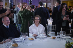 Gamarra carga contra S&aacute;nchez por su reforma "a la carta" para huidos e inhabilitados de `proc&eacute;s` que "humilla" al Estado