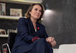 Gamarra dice que el PP "prima el inter&eacute;s general" cuando vota con Junts mientras S&aacute;nchez solo busca "seguir en el poder"