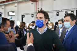 Garc&iacute;a Egea reclama  llevar a Casado a Moncloa y se  olvida de Ayuso