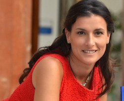 Gema Igual valora aceptar la documentación presentada, no hacer el aparcamiento en Mataleñas y si un macro parking para autocaravanas en el extrarradio
