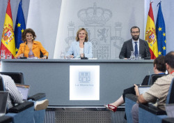 Gobierno aprueba el reparto de 172 millones a las CCAA para AP y compra conjunta de productos médicos por 281