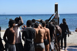 G&oacute;mez del R&iacute;o dice a Casares que Cantabria "cumple la ley" y exige "el control de fronteras" tras la crisis en Ceuta