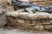 Hallado en el centro Par&iacute;s restos arqueol&oacute;gicos que podr&iacute;an ser de la muralla de la antigua Lutecia gala