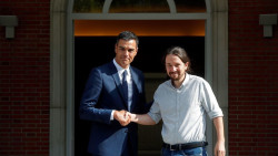 Iglesias manda, Sánchez obedece. 