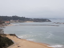  Igual afirma que la "solución" para la playa de los Peligros son los espigones