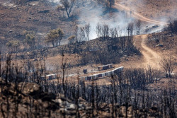 Incendio de Bej&iacute;s entra en horas "cr&iacute;ticas"