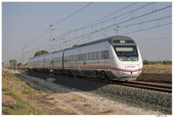 Interrumpida la l&iacute;nea ferroviaria Huelva-Sevilla por acumulaci&oacute;n de agua entre Niebla y San Juan del Puerto