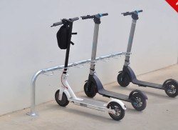 Investigado por ir en patinete pese a carecer de carn&eacute;, necesario para conducir un veh&iacute;culo como el suyo