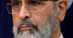 Ir&aacute;n completa su "triunvirato de transici&oacute;n" con la elecci&oacute;n del destacado cl&eacute;rigo y jurista Alireza Arafi