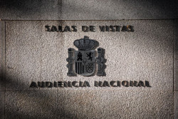 Iustitia Europa insiste en la AN en que se cite como testigo a la empresaria que dijo haber entregado dinero en Ferraz
