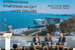 Javier Crespo,jefe del Servicio de Digestivo de Valdecilla, ha anunciado que Valdecilla creará una unidad de enfermedades hepáticas minoritarias