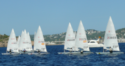 Joaqu&iacute;n Blanco se mantiene al frente del nacional de ILCA 7