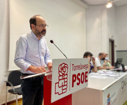  José Luis Urraca es reelegido secretario general del PSOE de Torrelavega con el 63,6% de los votos