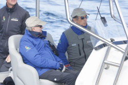 Juan Carlos I sale a navegar, pero no participa en el primer d&iacute;a de regata en Sanxenxo (Pontevedra)