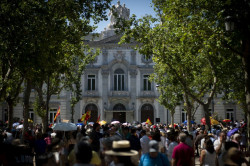 Justicia pide a jueces y fiscales que entreguen un listado de los huelguistas para deducirles el salario