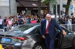 Koldo llega al Supremo entre gritos de "corrupto" tras su &uacute;ltimo intento fallido de aplazar la comparecencia de hoy