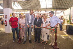 La 25ª Feria `Desembalaje Cantabria` se celebra en Torrevalega con casi un centenar de expositores hasta este domingo