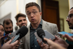 La actriz Elisa Moulia&aacute; denuncia a &Iacute;&ntilde;igo Errej&oacute;n ante la Polic&iacute;a por acoso sexual