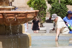 La AEMET alerta de un episodio de altas temperaturas de hasta 40&ordm;C que podr&iacute;a ser la primera ola de calor del verano