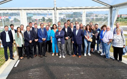 La alcaldesa ha prometido que las 300 VPO del Alisal empezaran a construirse antes de final de año