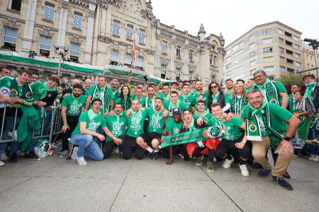 La Alcaldesa, Igual rectifica, y dice que estar&aacute; en el Sardinero, en el estadio, a celebrar el ascenso"
