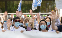 La Asociaci&oacute;n Nacional de Pacientes pide "paralizar la huelga de m&eacute;dicos por los perjuicios sufridos" por los usuarios