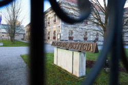  La Audiencia absuelve a un monitor acusado de abusar de una ni&ntilde;a de 5 a&ntilde;os por falta de pruebas