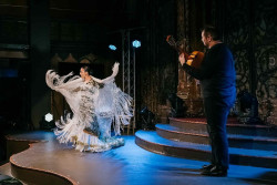 La bailaora Patricia Donn llena de duende Nueva York con el `Authentic Flamenco` del Teatro Real