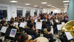 La Banda de Música de Suances participa en una convivencia con músicos de Asturias y Valladolid