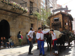 La carreta `Gracias al trabajo de mi abuelo, en casa nunca faltó puchero` gana el certamen del Día de Campoo