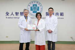 La cirugía robótica en masectomías evita las incisiones en el tórax y reduce las complicaciones postoperatorias