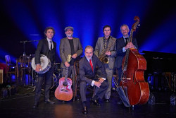 La comedia musical `Macho grita` de Alberto San Juan recala en el Palacio de Festivales