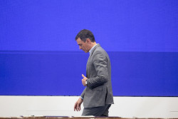 La comitiva judicial de Peinado llega a La Moncloa a las 10:20 horas para interrogar al presidente del Gobierno